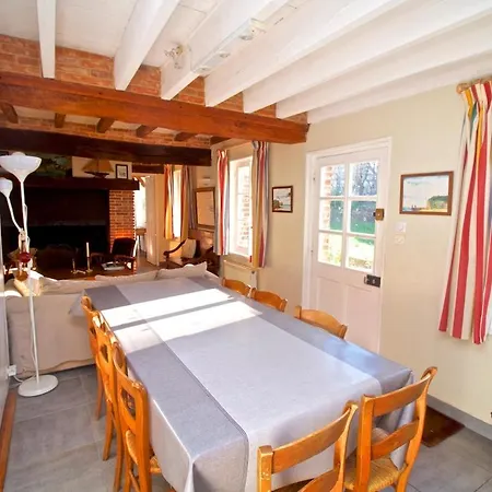 Guest house Rural De Criquemanville - Maison Familial 4 Avec Grand Jardin Sassetot-le-Mauconduit